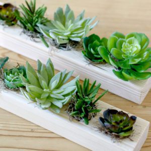 ARTIFICIAL-MIXED-SUCCULENT-TRAY-WITH-SPANSIH-MOSS