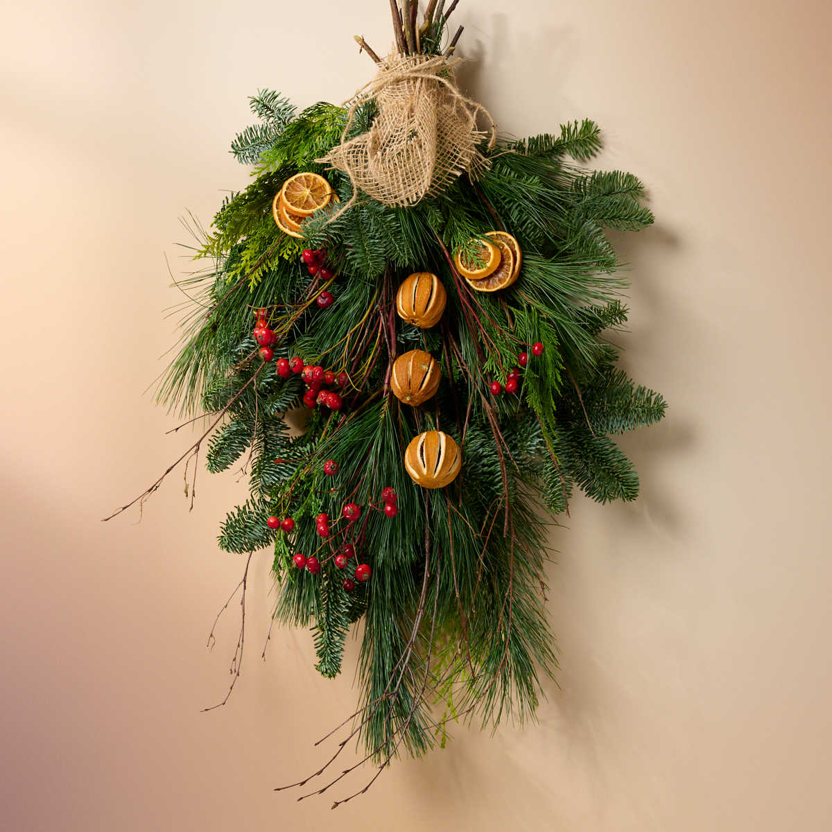 How Long Does a Real Christmas Wreath Last?